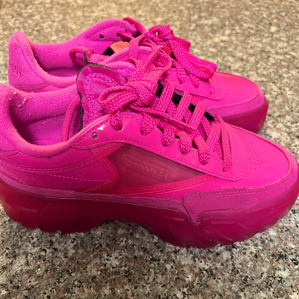 Reebok Club C Cardi B Dynamic Pink